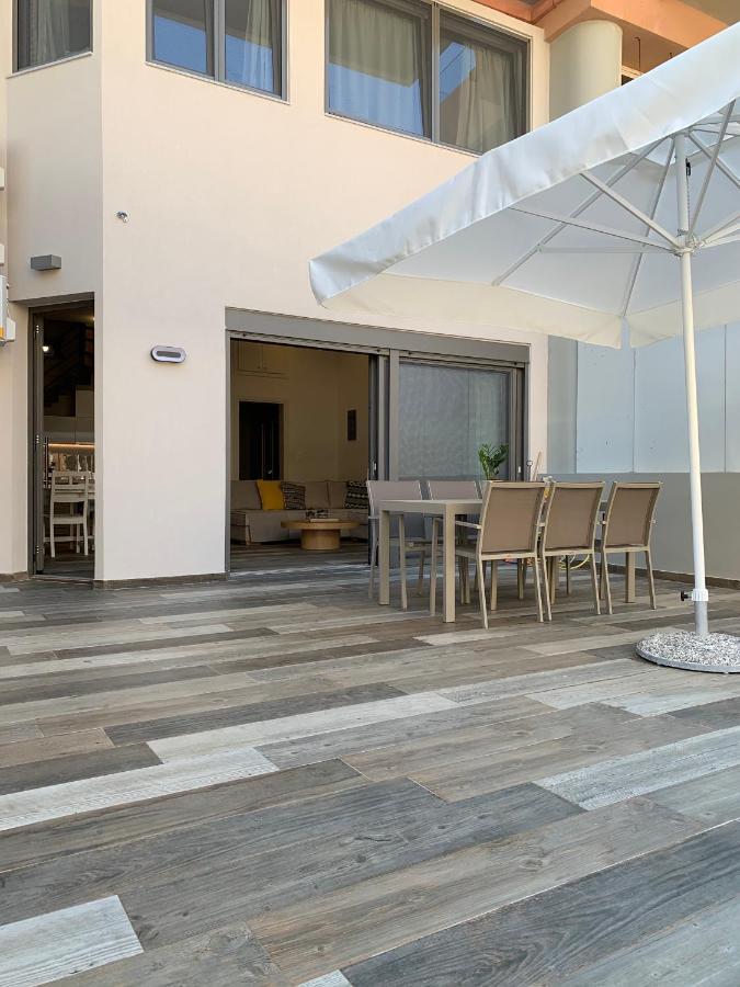 Aelia Luxury Beach House Rethymno  ภายนอก รูปภาพ