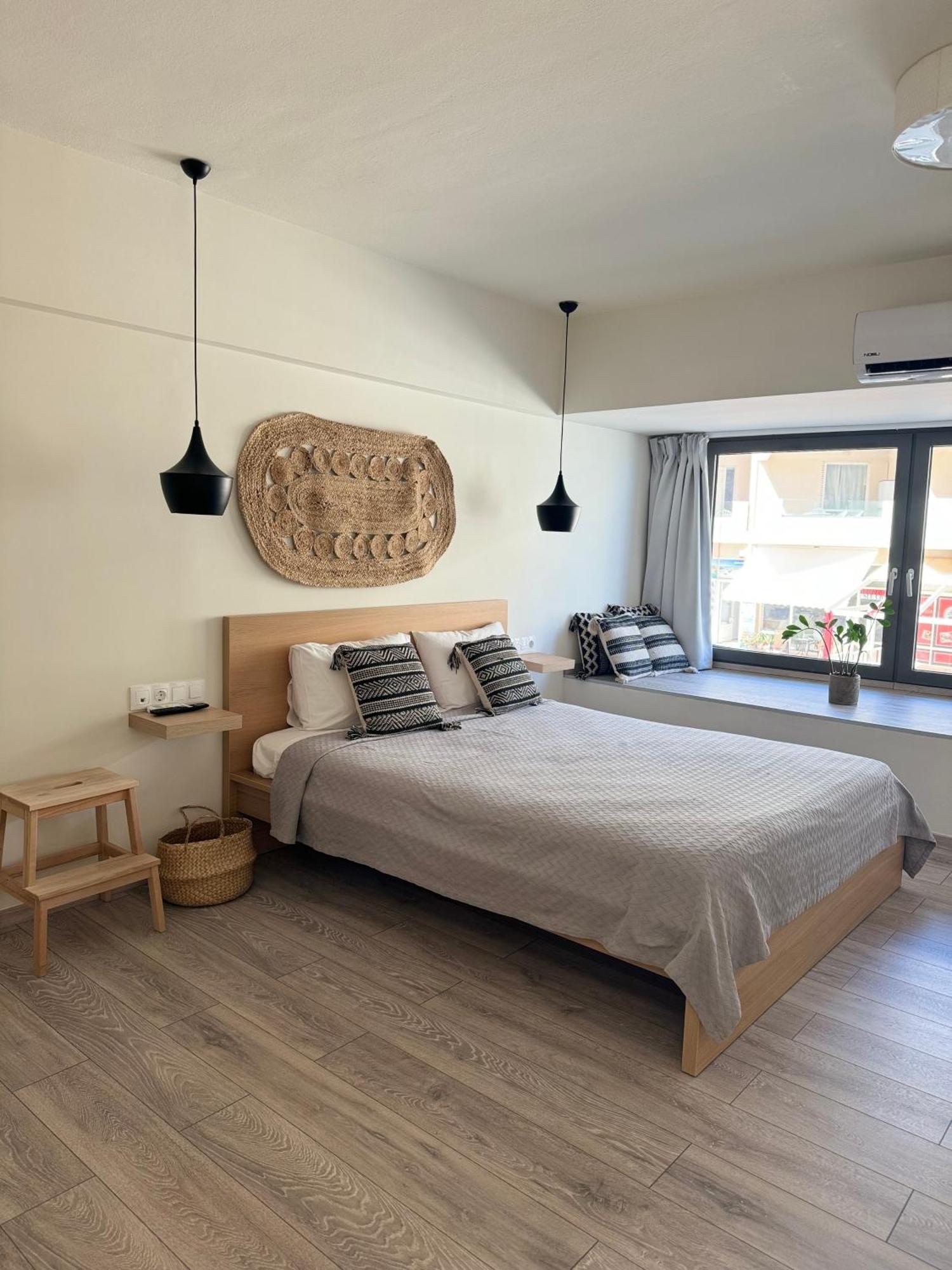 Aelia Luxury Beach House Rethymno  ภายนอก รูปภาพ
